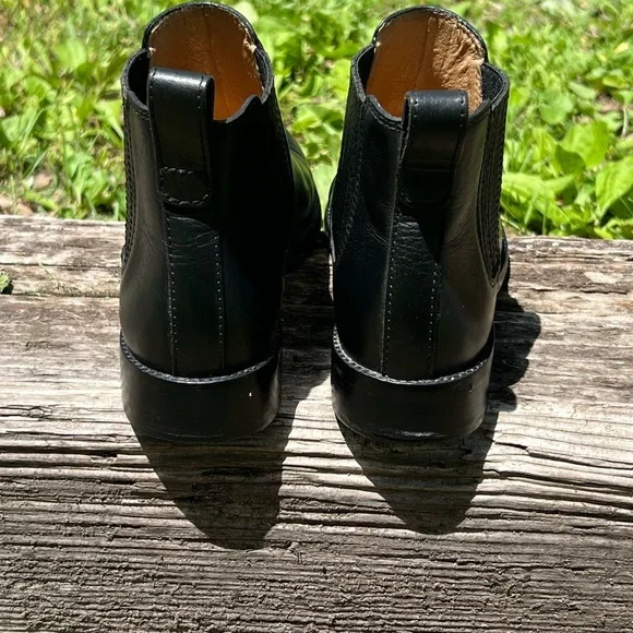 Madewell The Ainsley Chelsea Boot - Picture 3 of 12